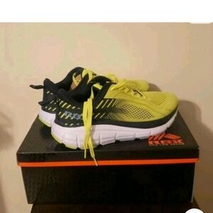 Men's Neon Yellow Athletic Running Shoes
